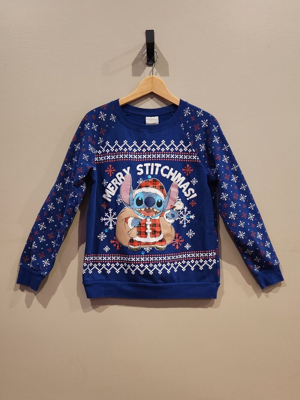 Disney Stitch Merry Stitchmas Christmas Sweatshirt Women's Medium Blue Holiday